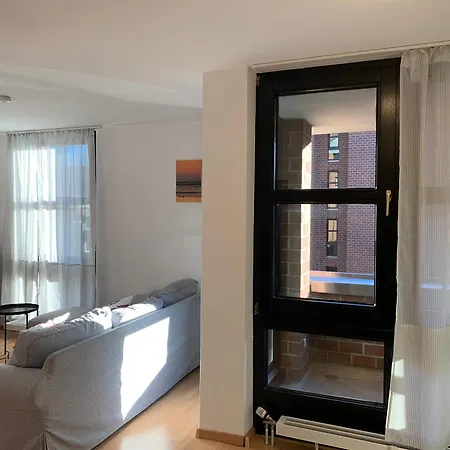 Comfort Messe 2 With Kitchen, Balcony, Parking And Elevator *